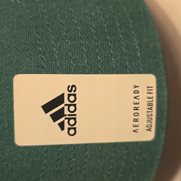 Adidas cap(green) - Picture 2 of 7
